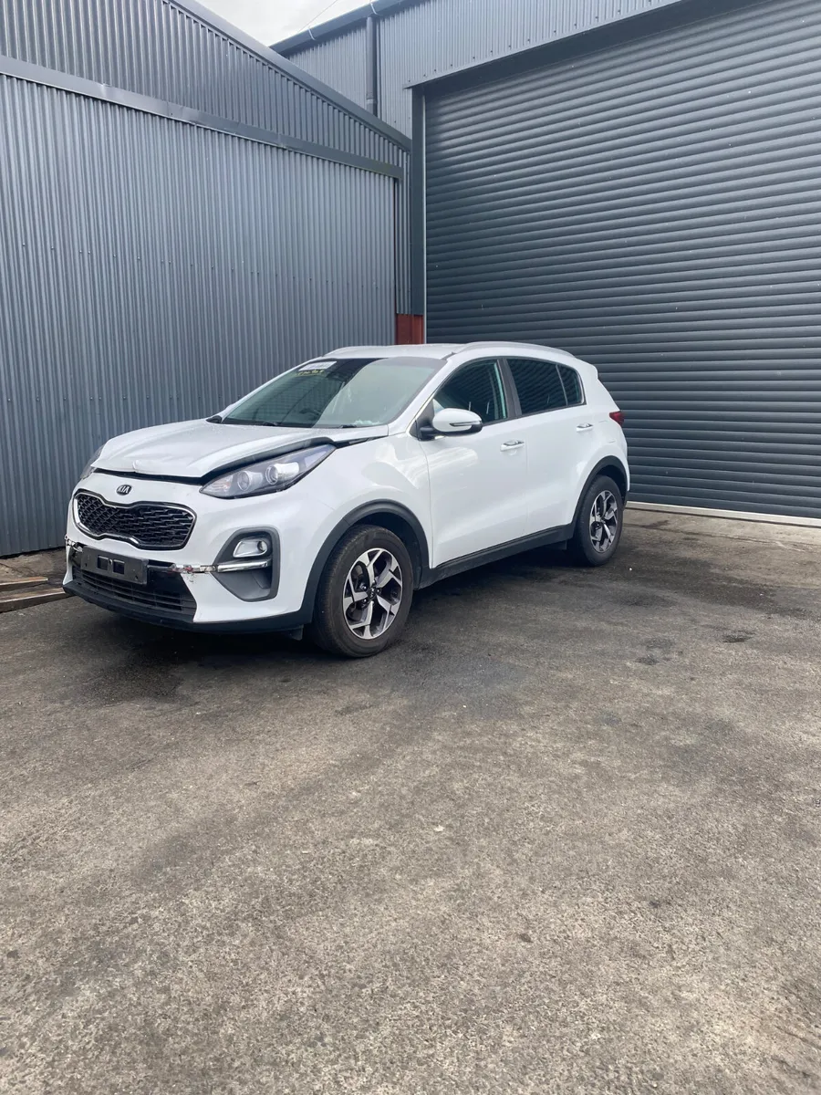 2020 Kia Sportage for Breaking - Image 4