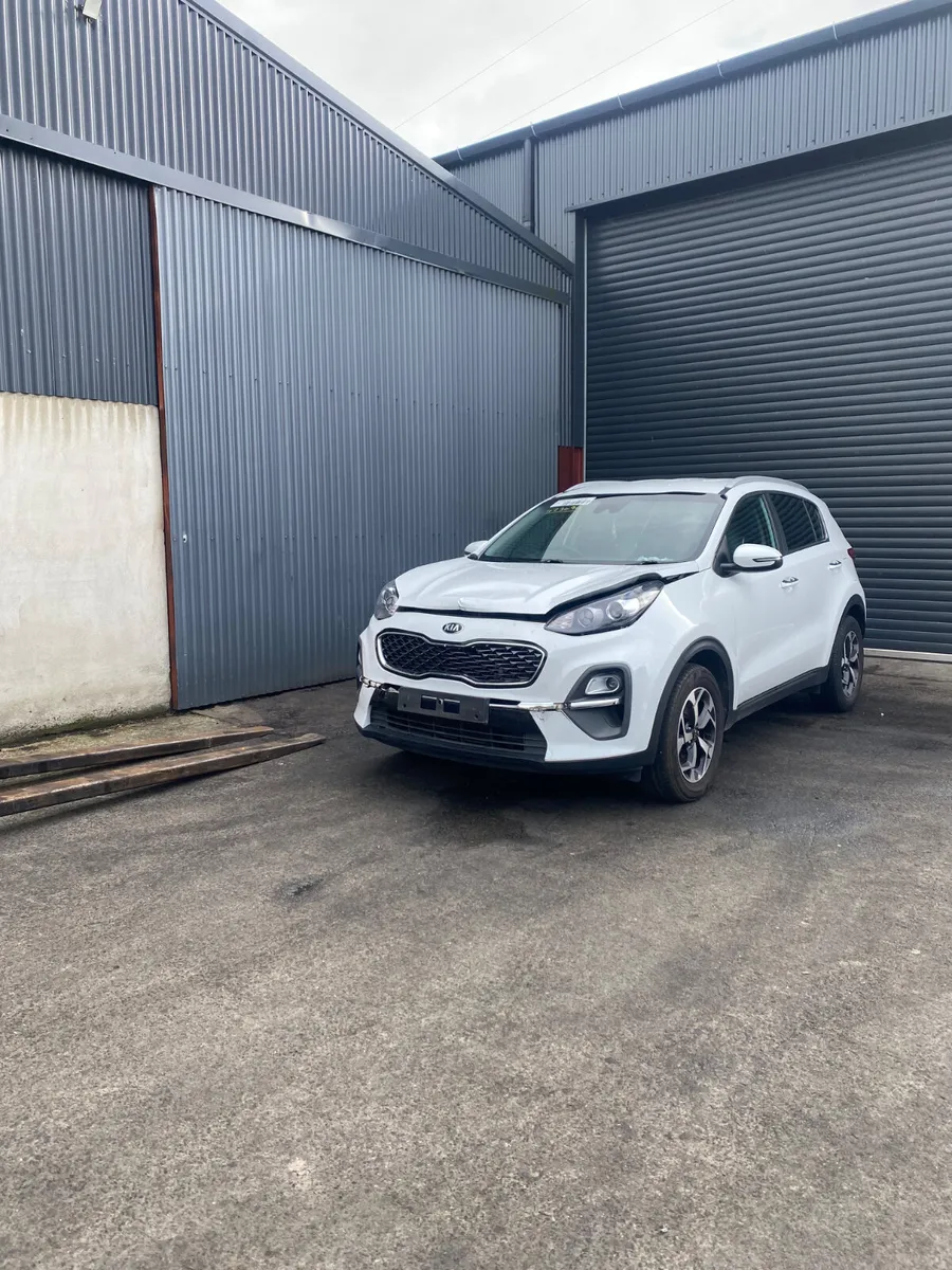 2020 Kia Sportage for Breaking - Image 3