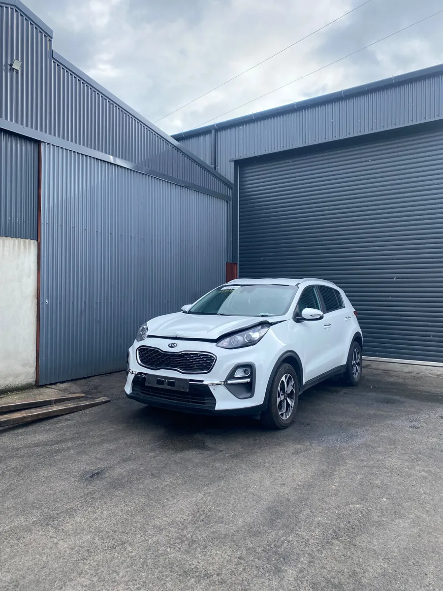 2020 Kia Sportage for Breaking - Image 1