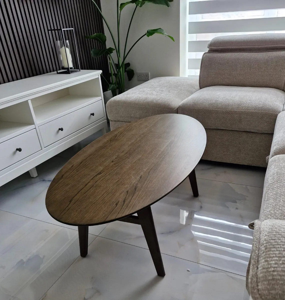 New Coffee table - Image 1