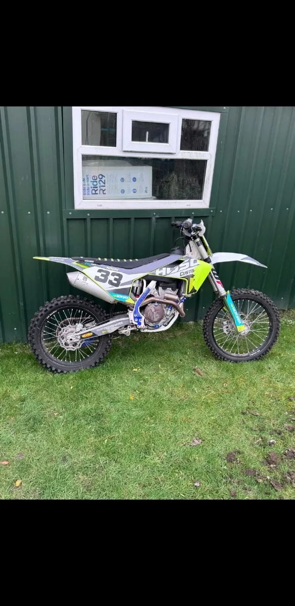 Husqvarna FC250 Motocross Bike - Image 3