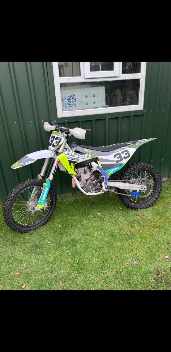 Husqvarna FC250 Motocross Bike - Image 4