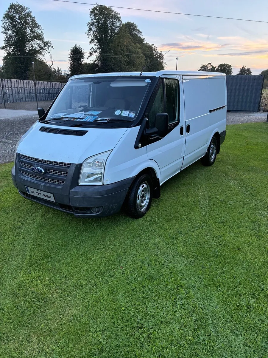 Ford Transit - Image 2