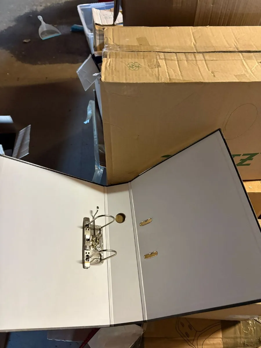 Job lot of 40 Foolscap lever arch files - £20+VAT - Image 3