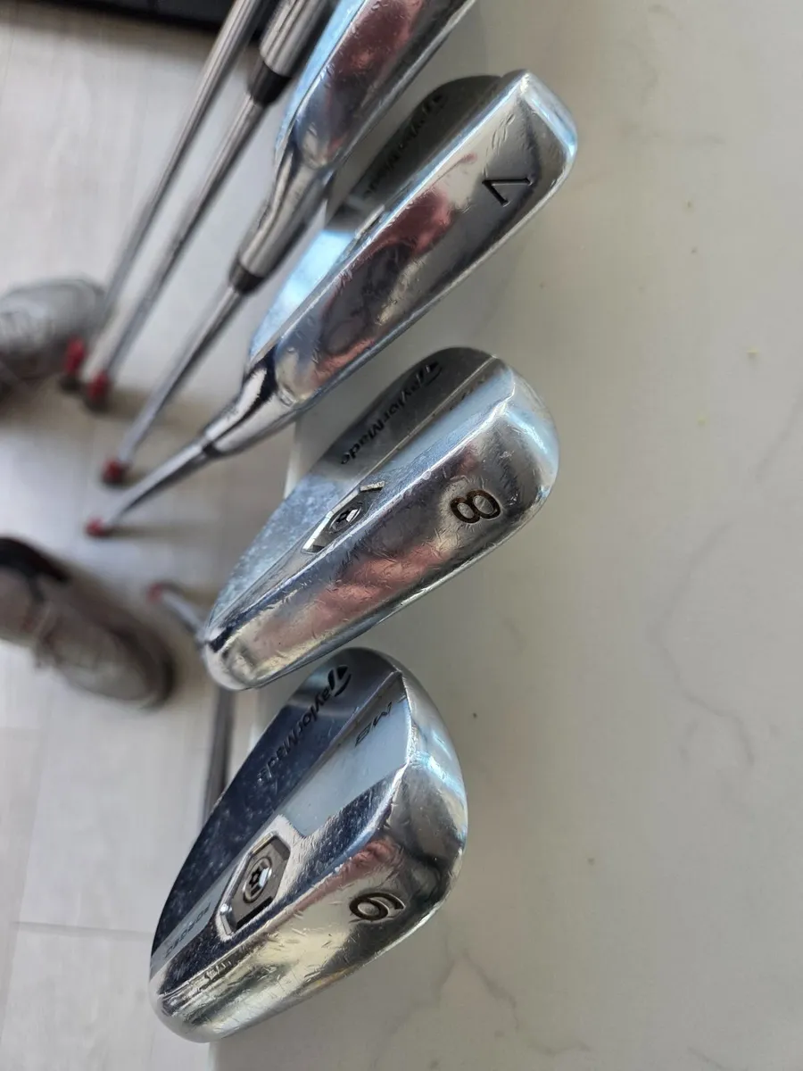 Taylormade golf clubs - Image 1