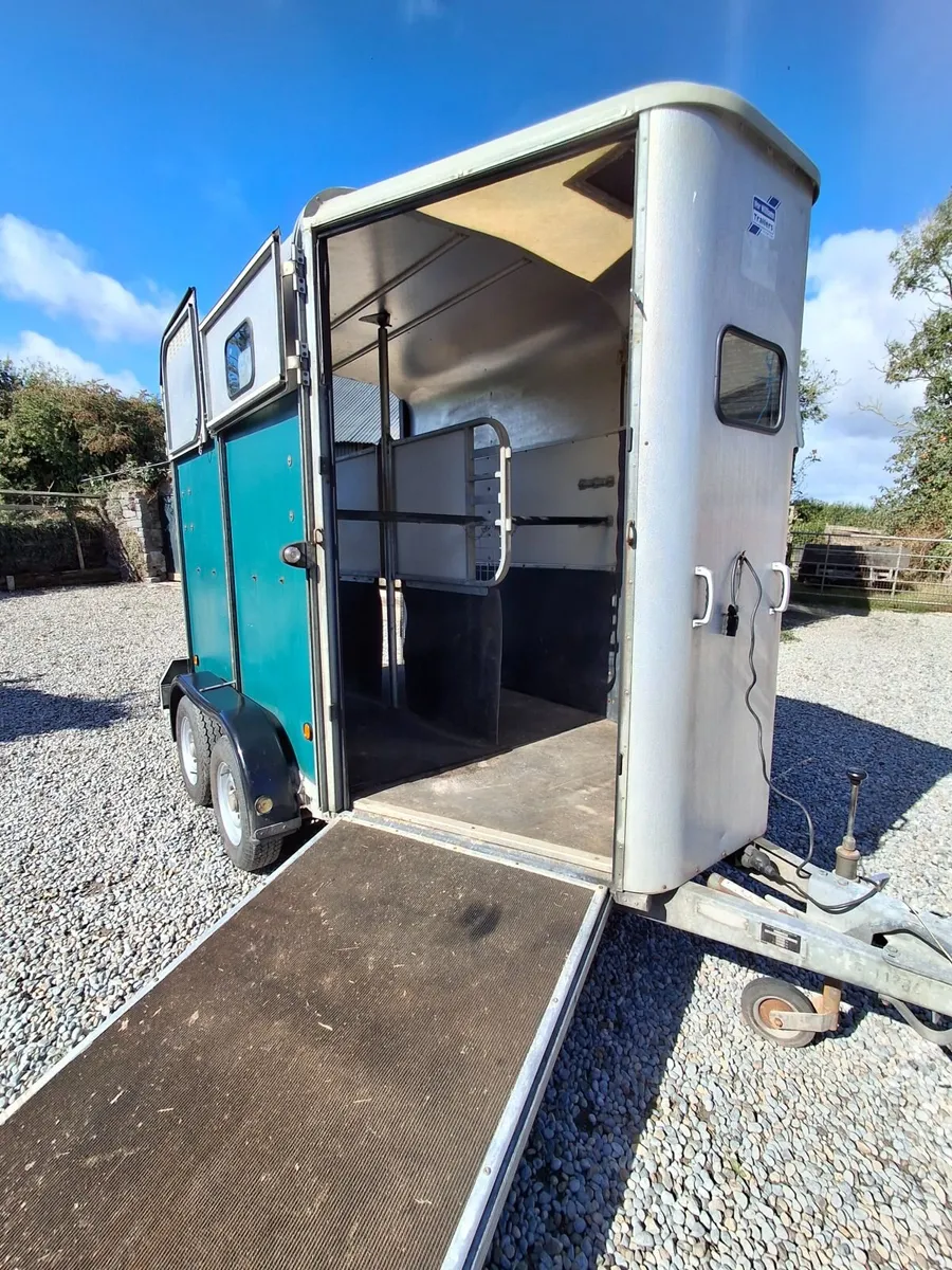 Horse trailer - Image 3