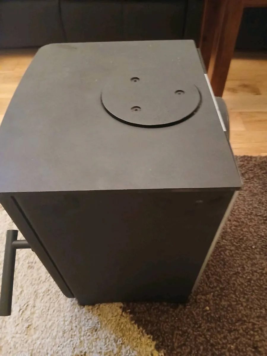 Solid fuel stove - Image 4