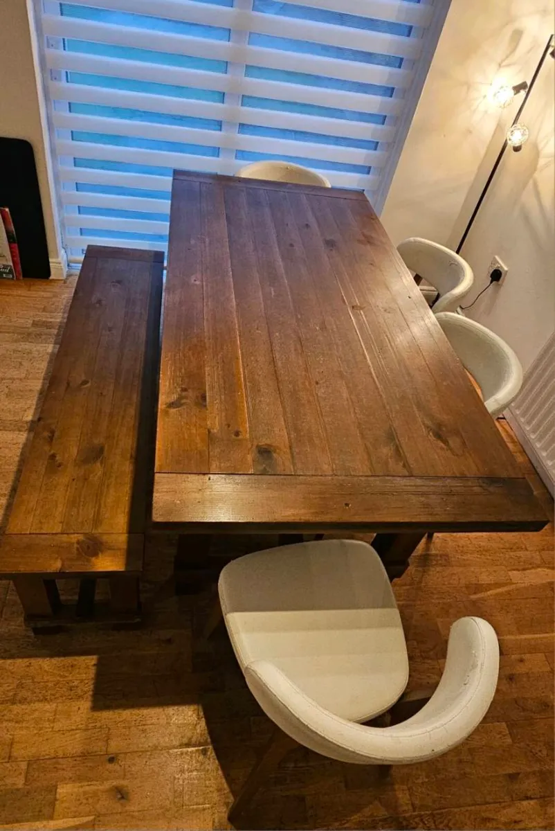 Dining table - Image 3