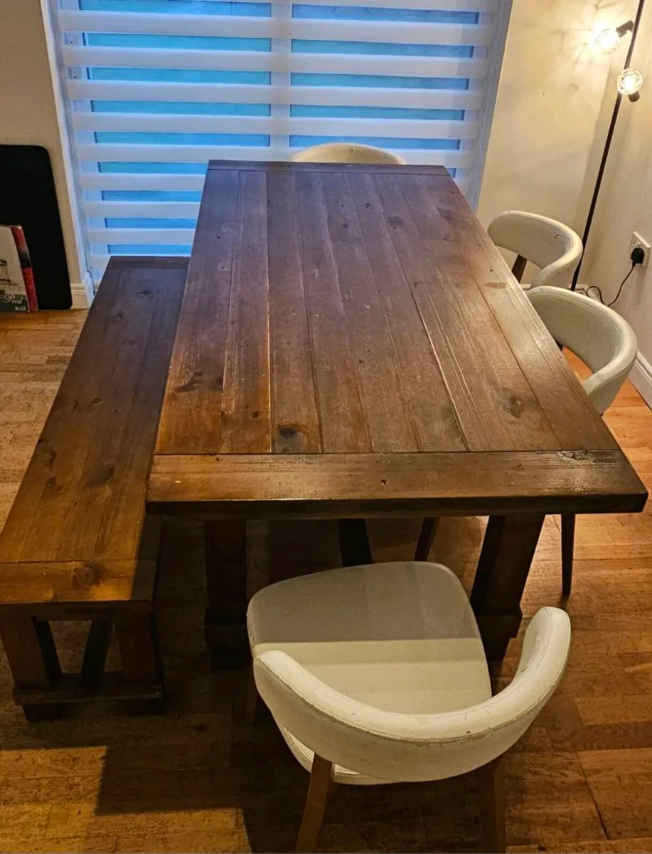 Dining table - Image 4