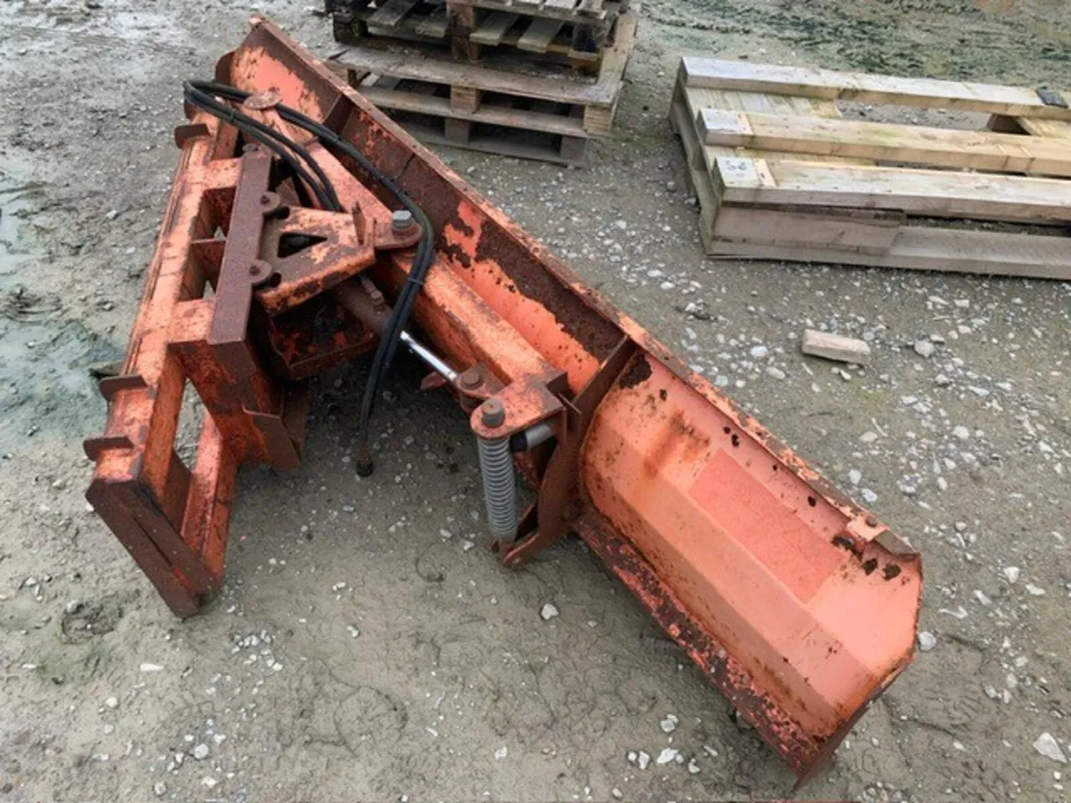 SNOW PLOUGH 8' BLADE - Image 3