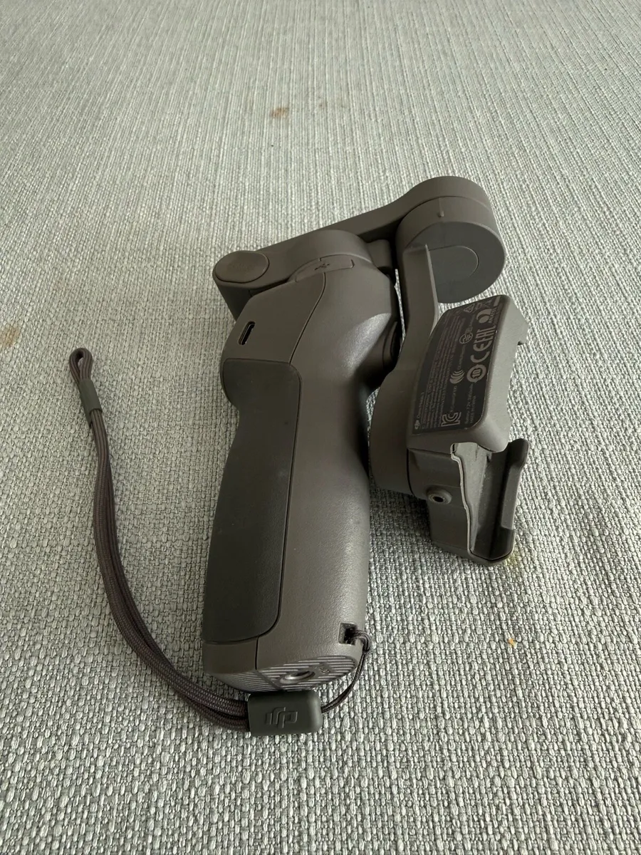 DJI Osmo Mobile 3 - Image 1