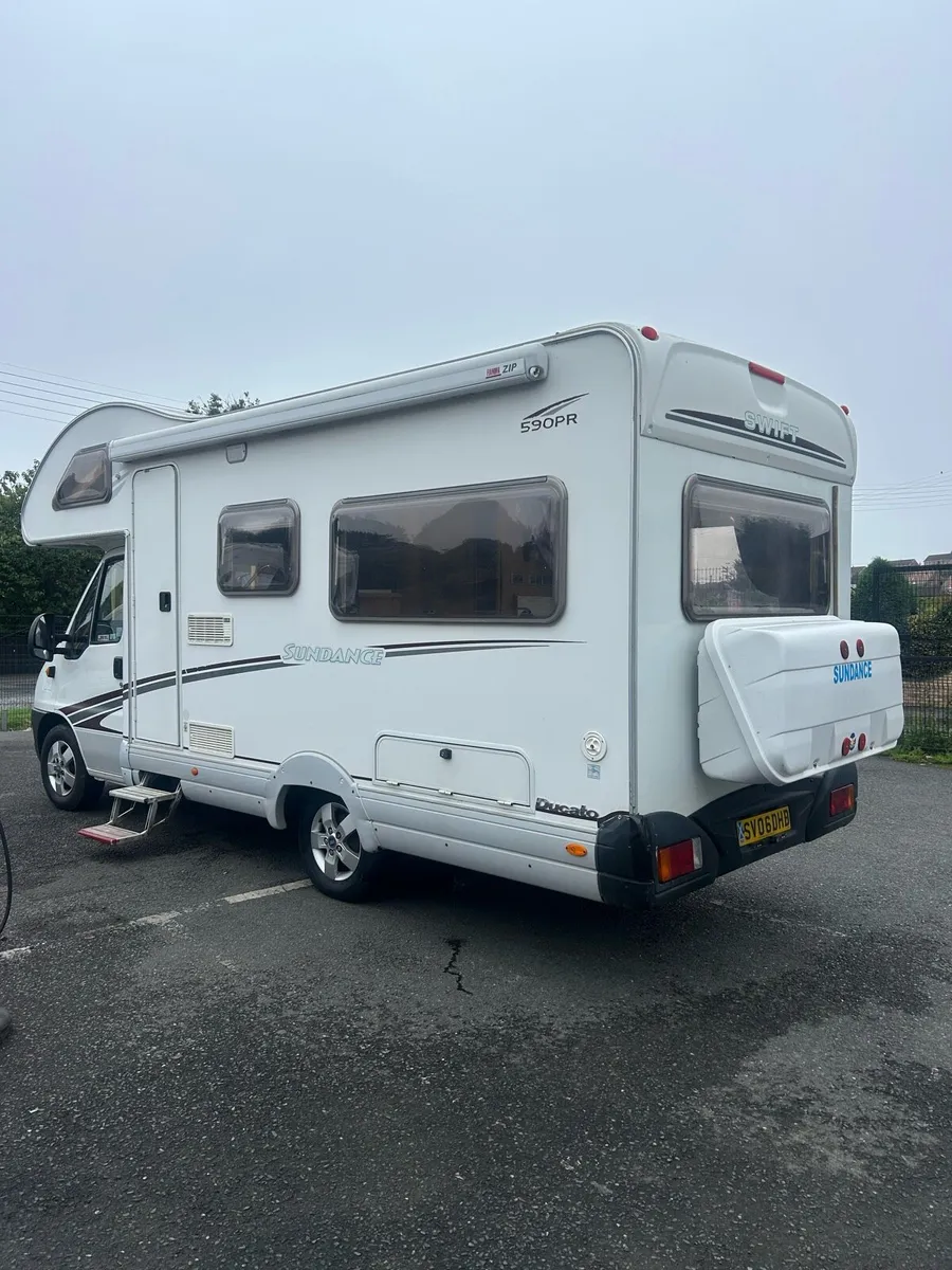 NI 4-Berth 2006 2.8 Swift Sundance - Image 3