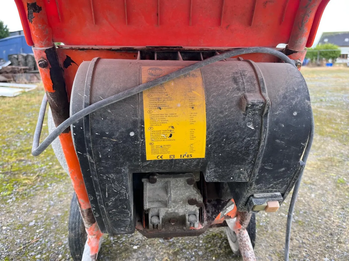 Cement mixer - Image 2