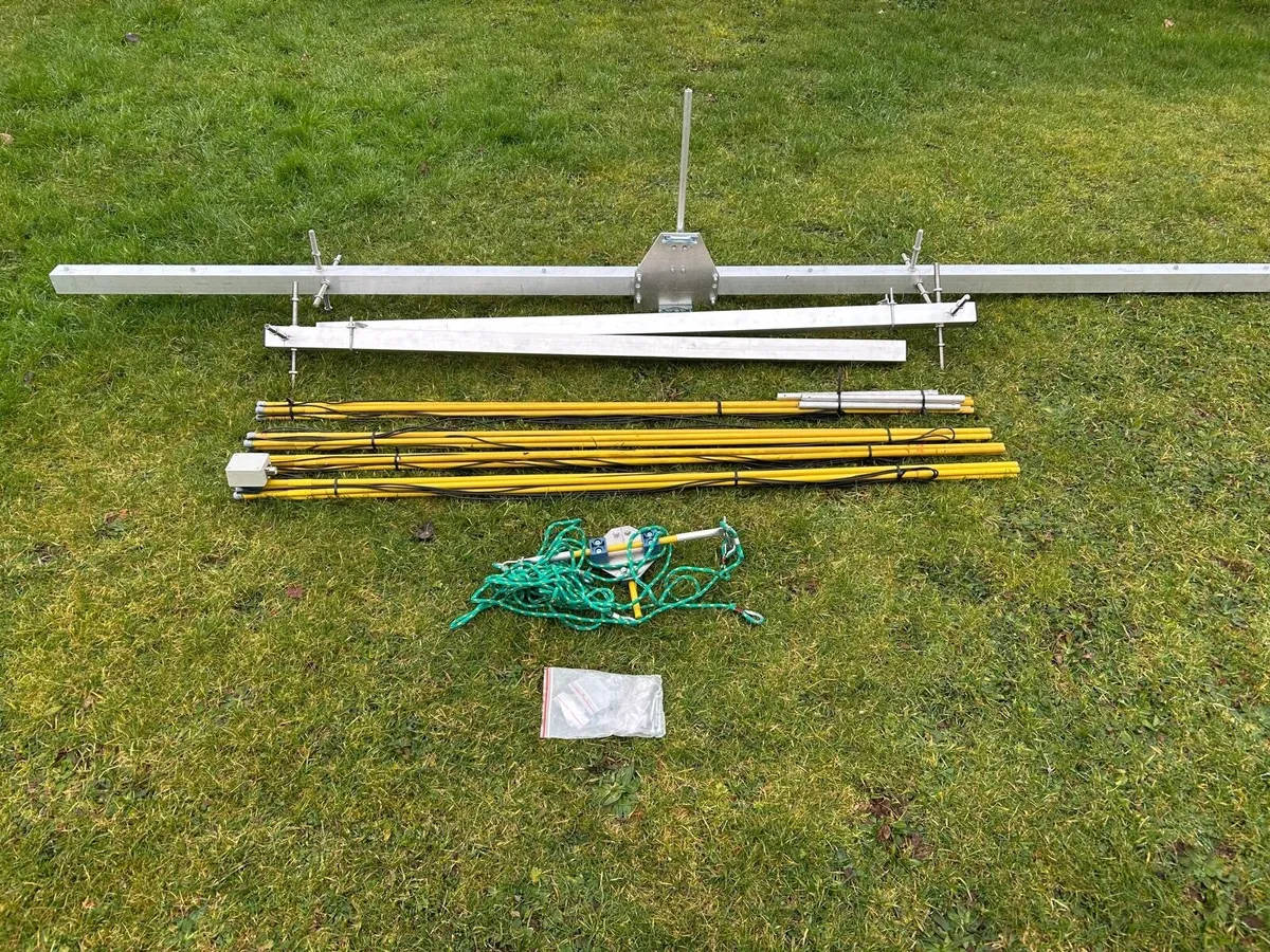 Cb&ham radio  four element dual polarity antenna - Image 1