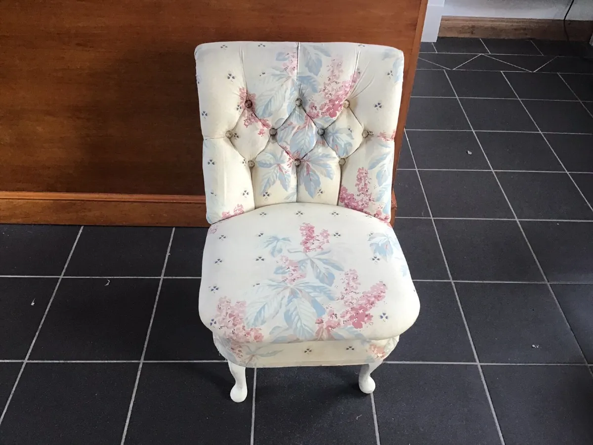 Bedroom chair - Image 1