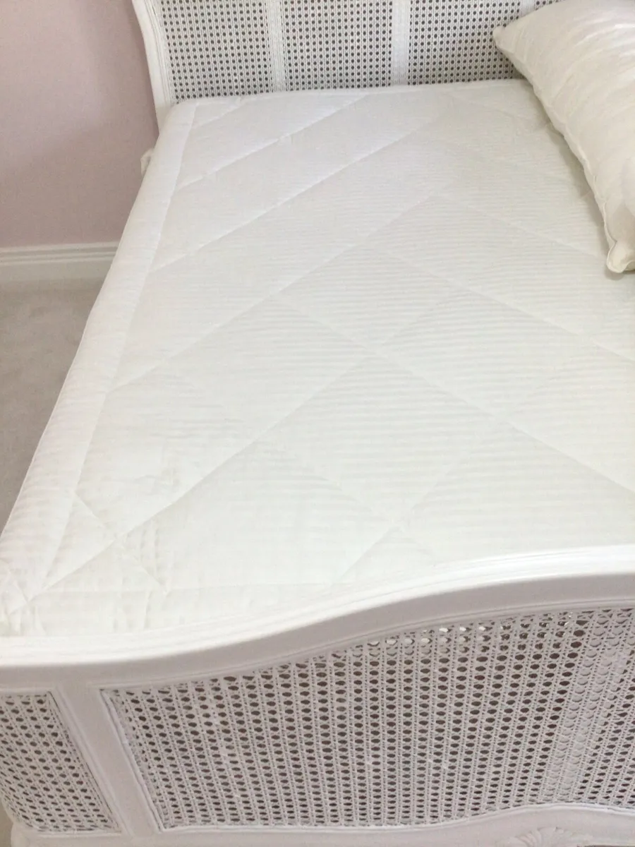 Mattress topper - Image 1