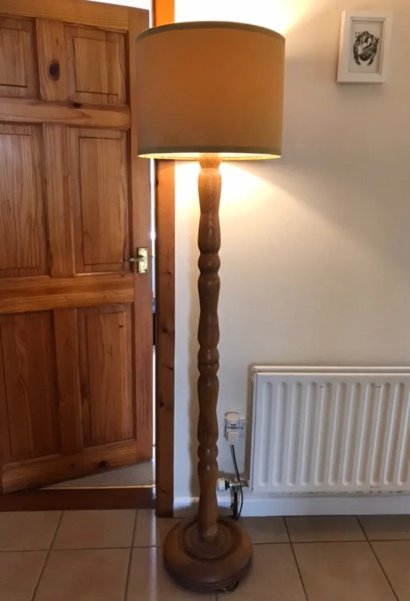 Composter/TV/lamp/shelf unit and more - Image 4