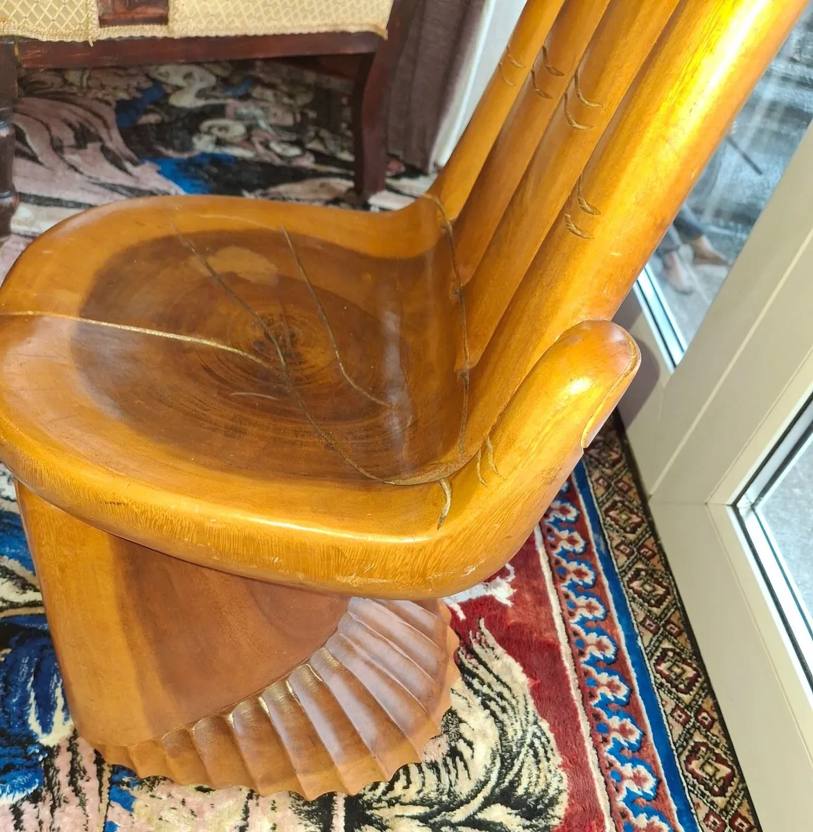 An Extraordinary Masterpiece of Artisan Woodcraft: - Image 3