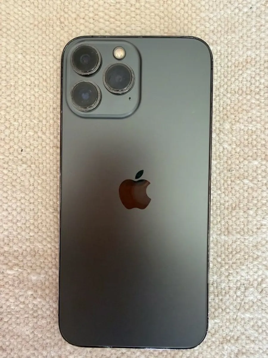 iPhone 13 Pro Max - Image 1