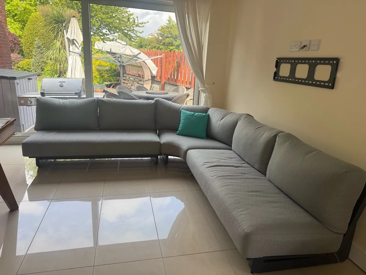 Sofa - Image 3