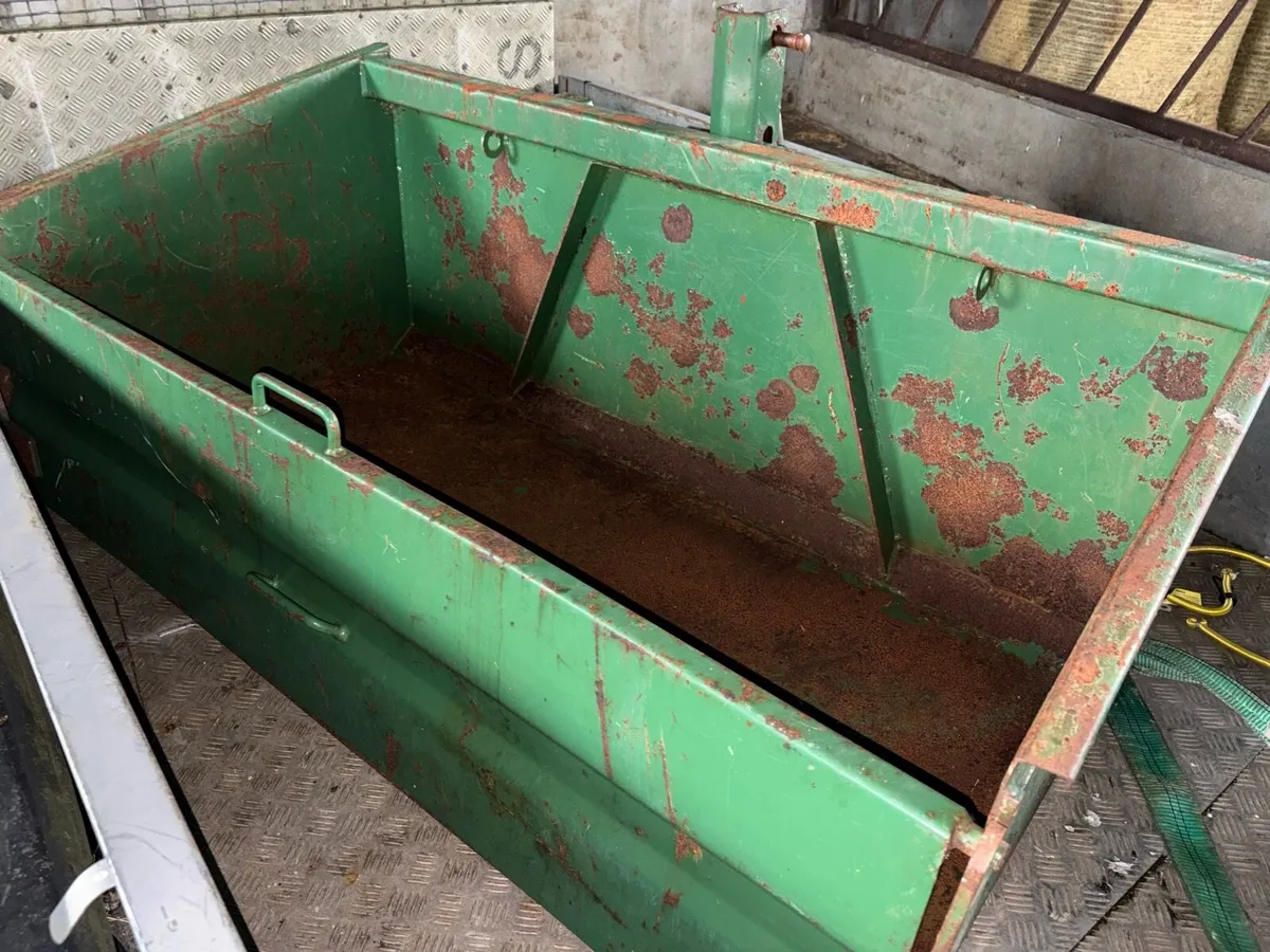 Cashels  5 Foot Hevy Duty transport box - Image 2
