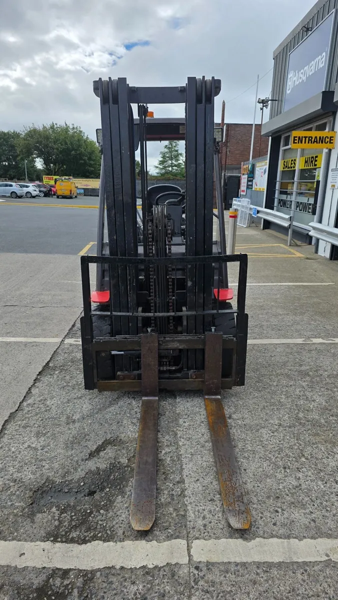 FORKLIFT FOR SALE - Image 4