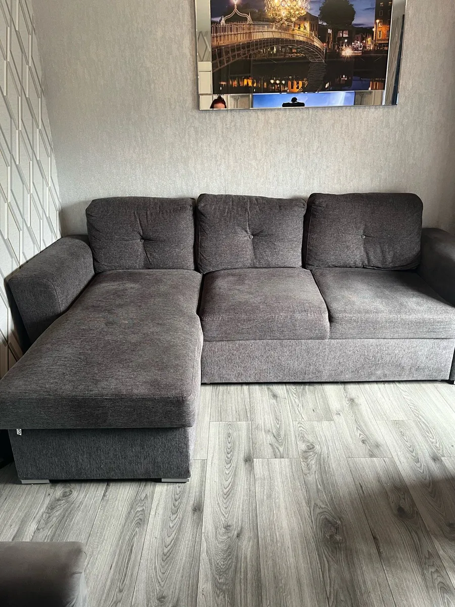 Couch and chair - Image 2