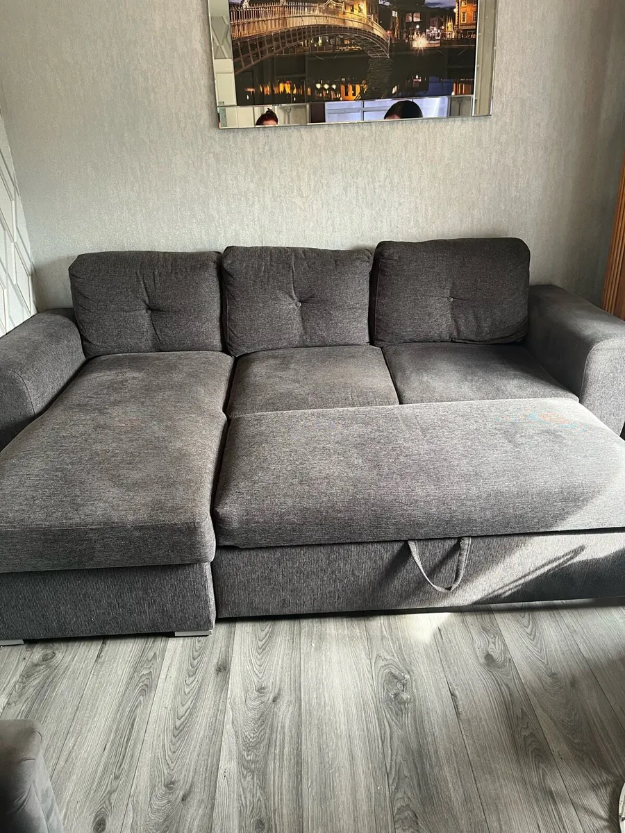 Couch and chair - Image 4
