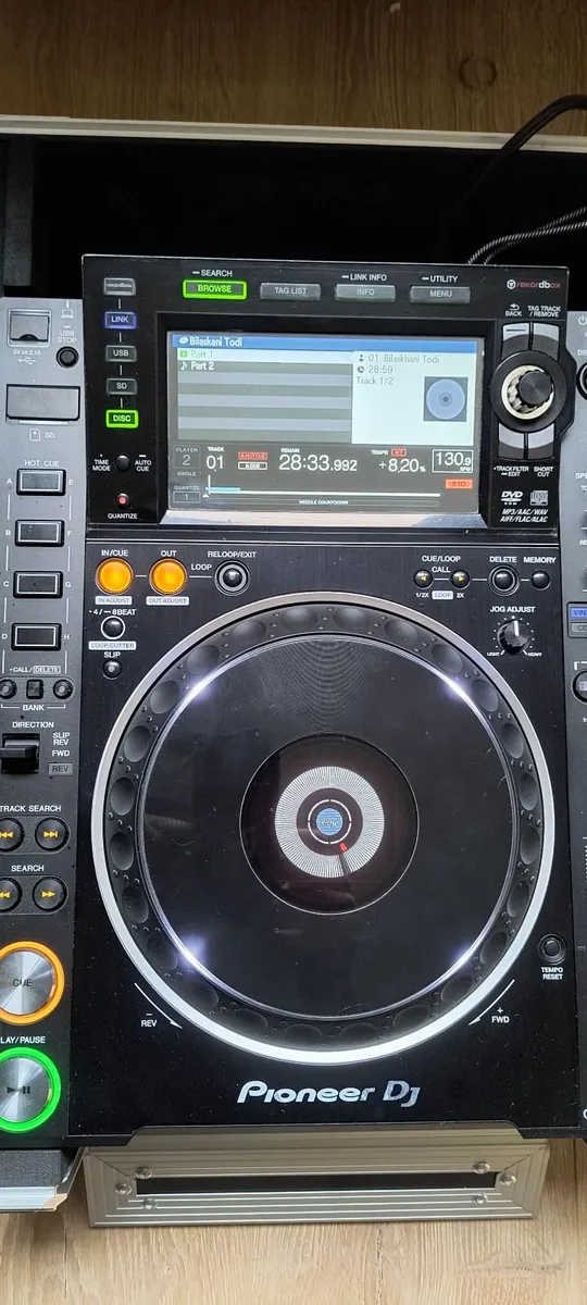 CDJ 2000 NXS2 - In New Flightcase - Image 4