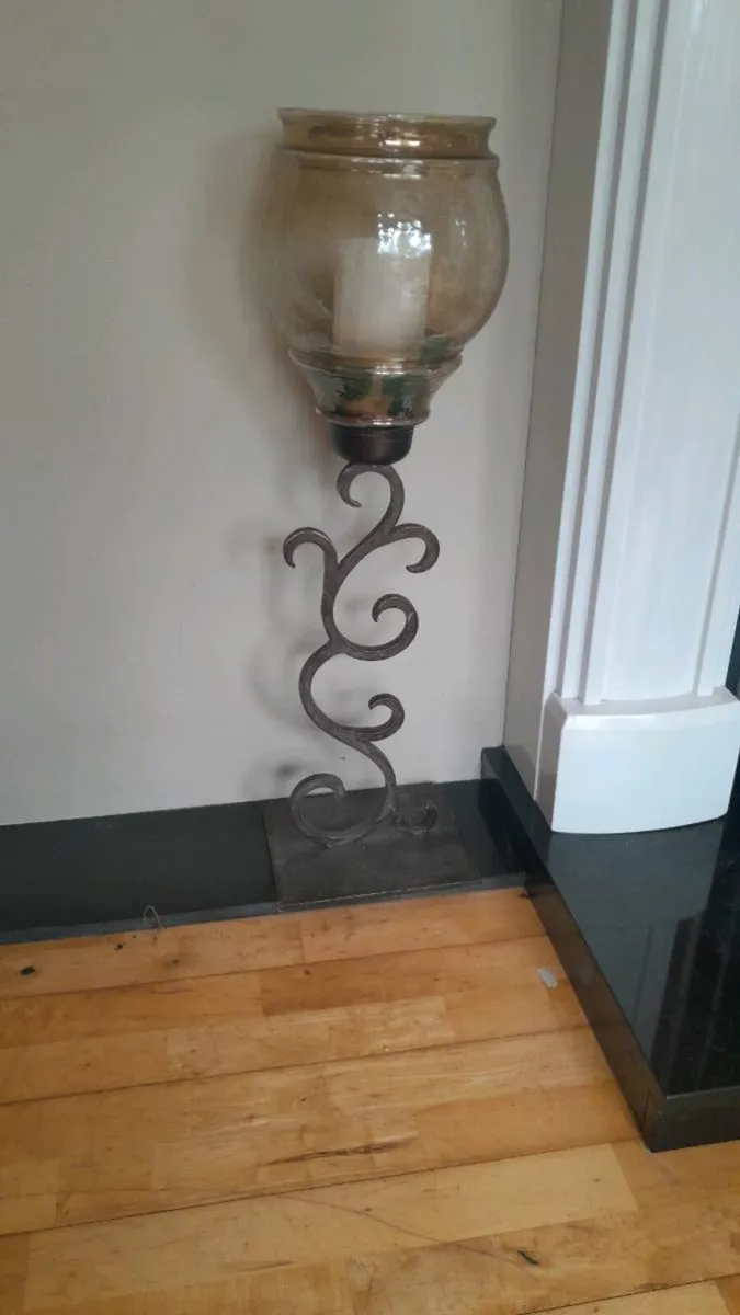Hurrican candle Holder - Image 2