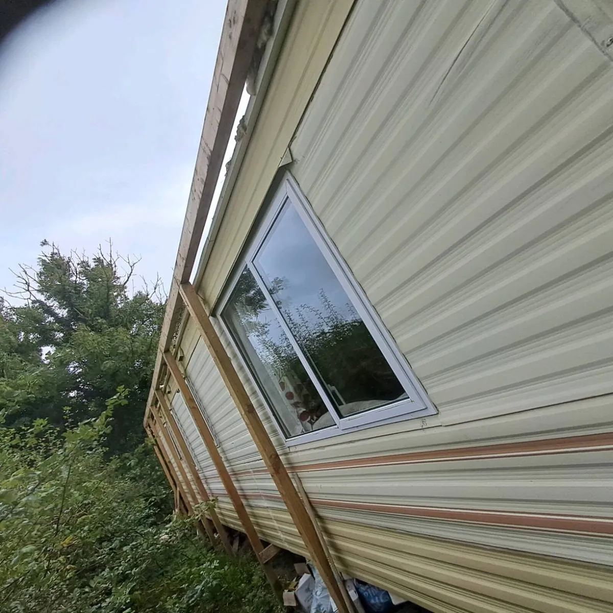 Mobile Home - Image 3