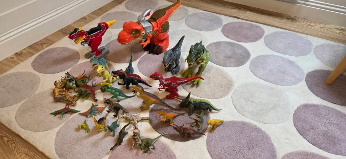 Dinasours - Image 2