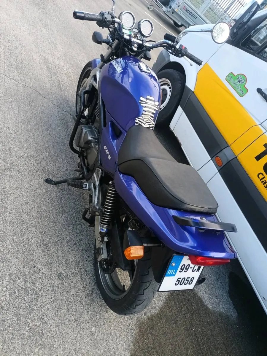 Kawasaki ER5 500cc Twin 1999 - Image 3