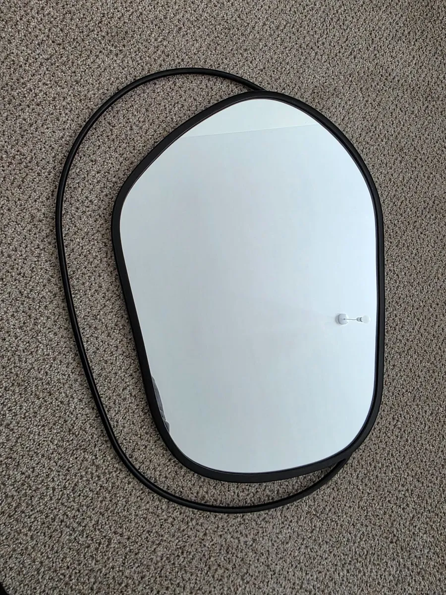 H&M Black Mirror - Image 1