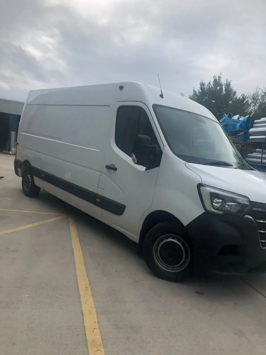 Renault Master 2023 - Image 3