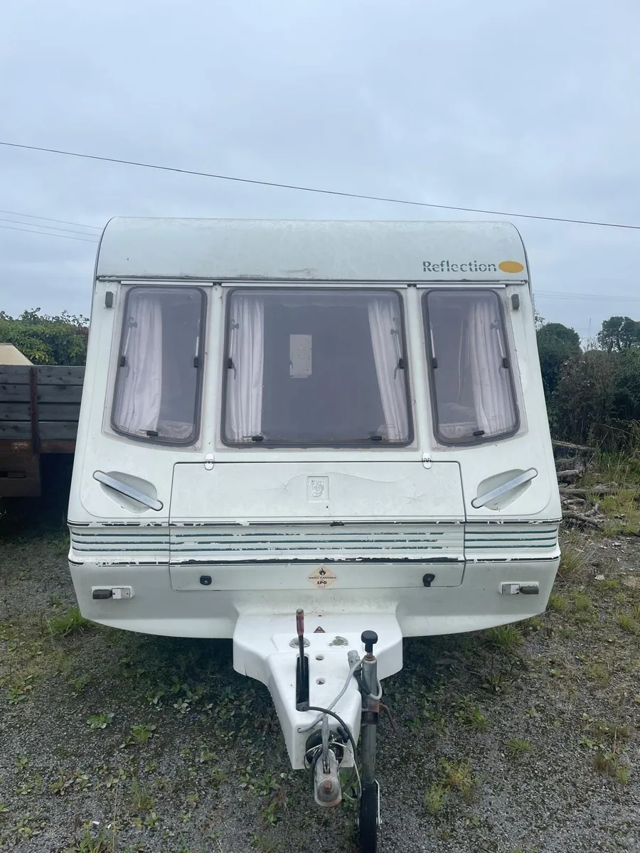 Caravan - Image 1