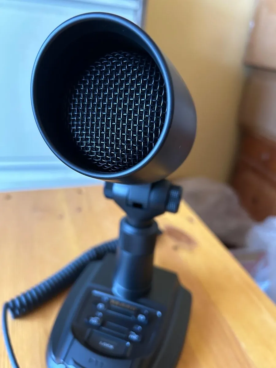 Ham radio Yaesu m100 duel element as new - Image 2