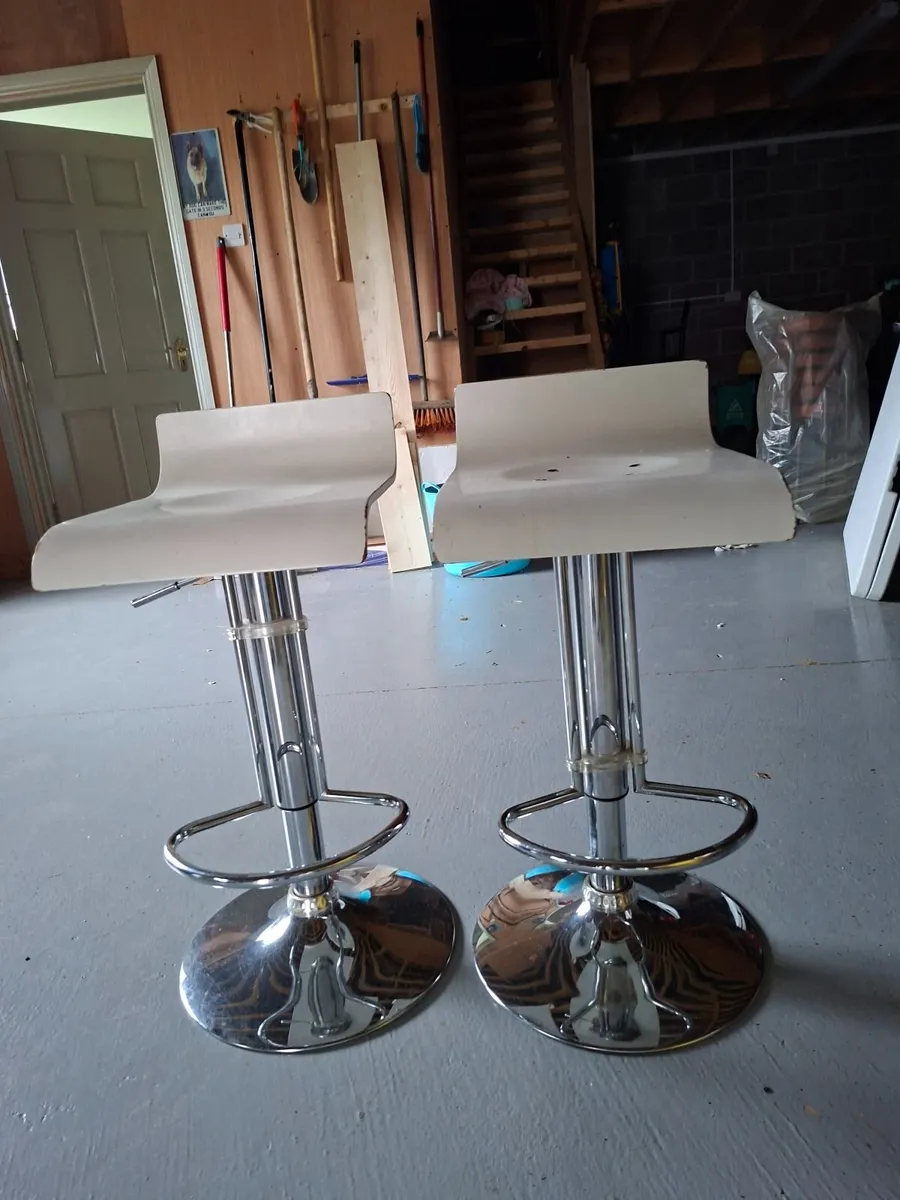Counter stools - Image 1