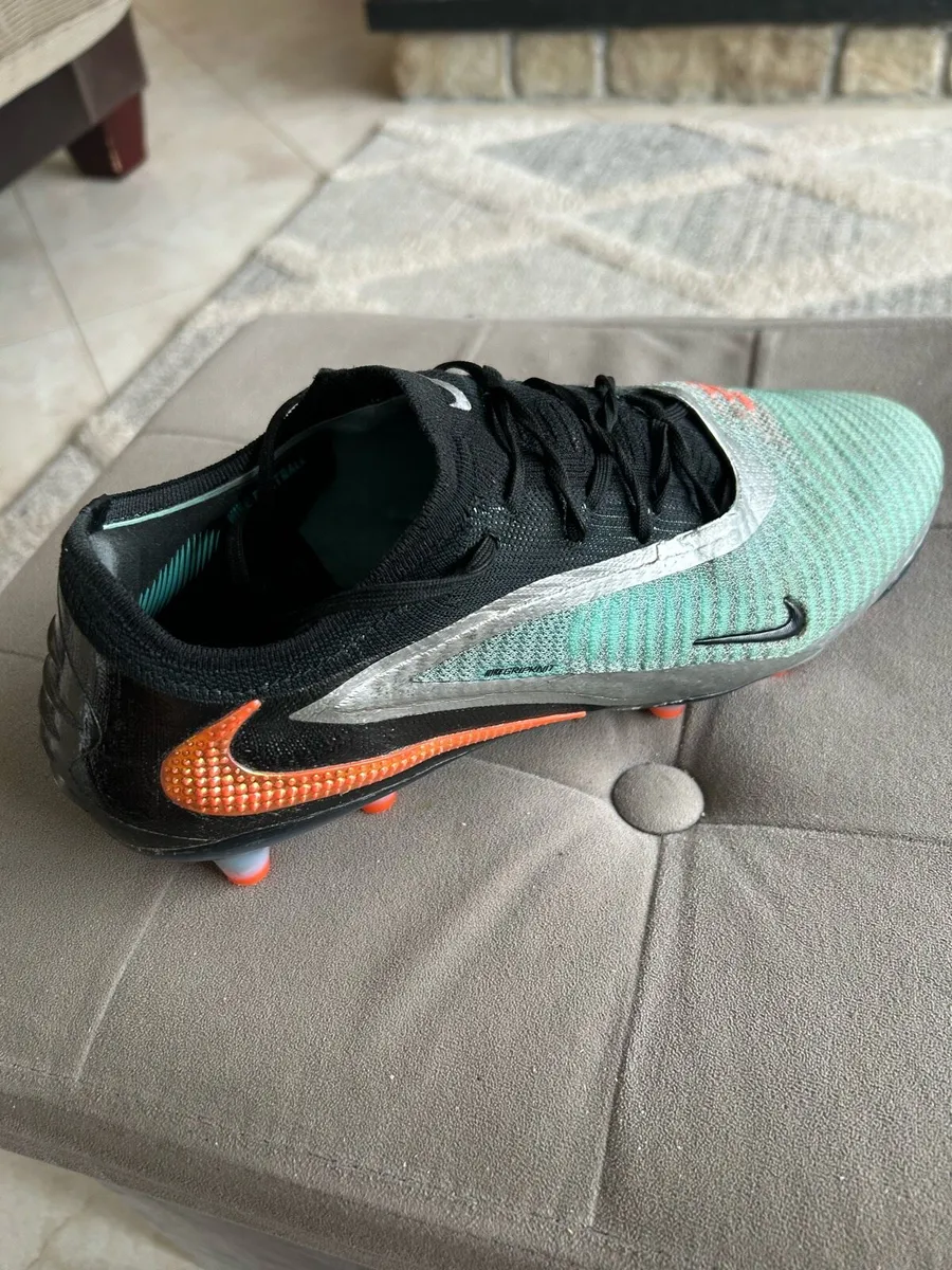 Nike Phantom 6 Low Elite AG Football Boots - Image 3