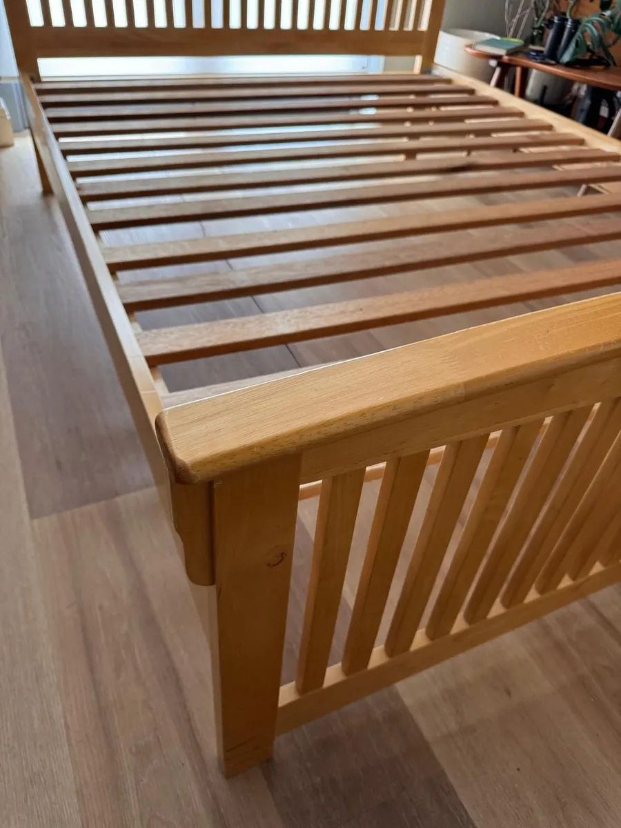 King size bed solid wood - Image 3