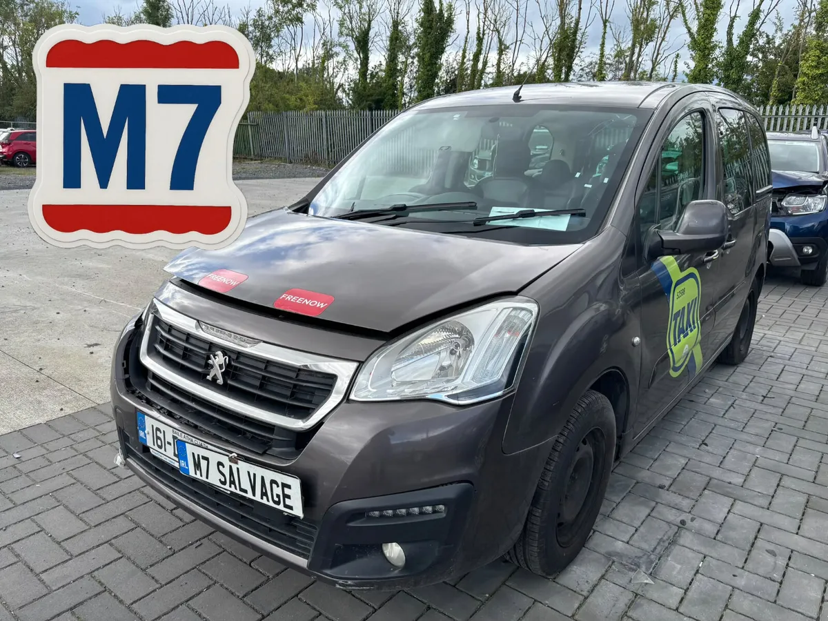 16 Horizon 1.6 Diesel Auto Wheelchair ramp 270k mi - Image 1