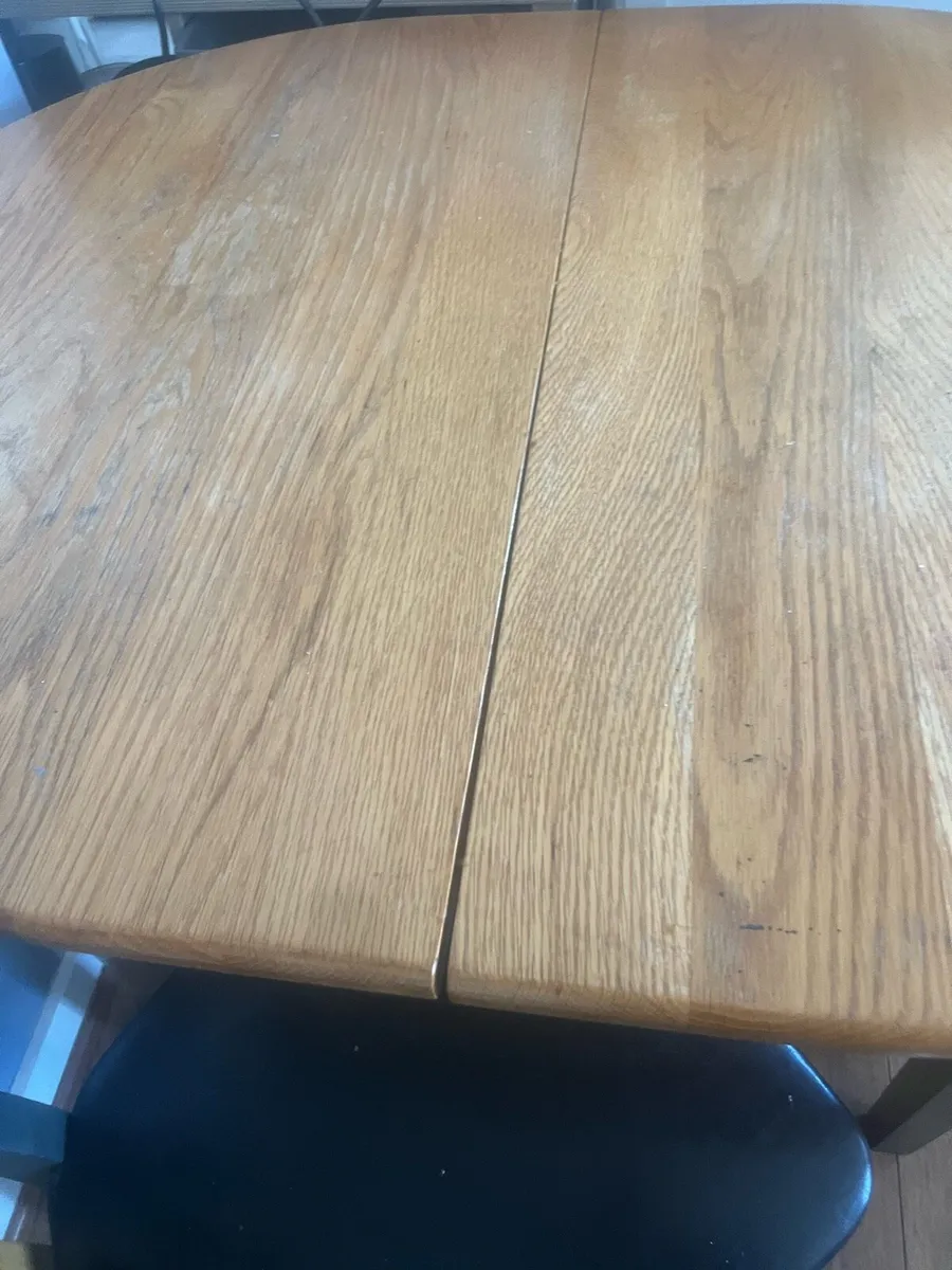 Dinning table and 2 chairs - Image 1