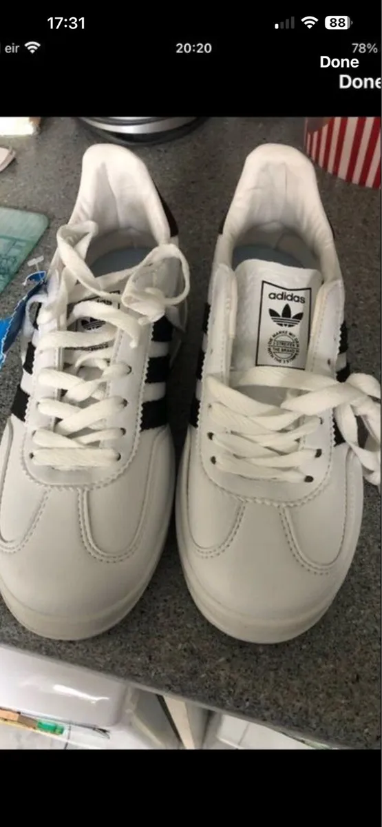 Boys BNWT trainers size 3 €25 - Image 1