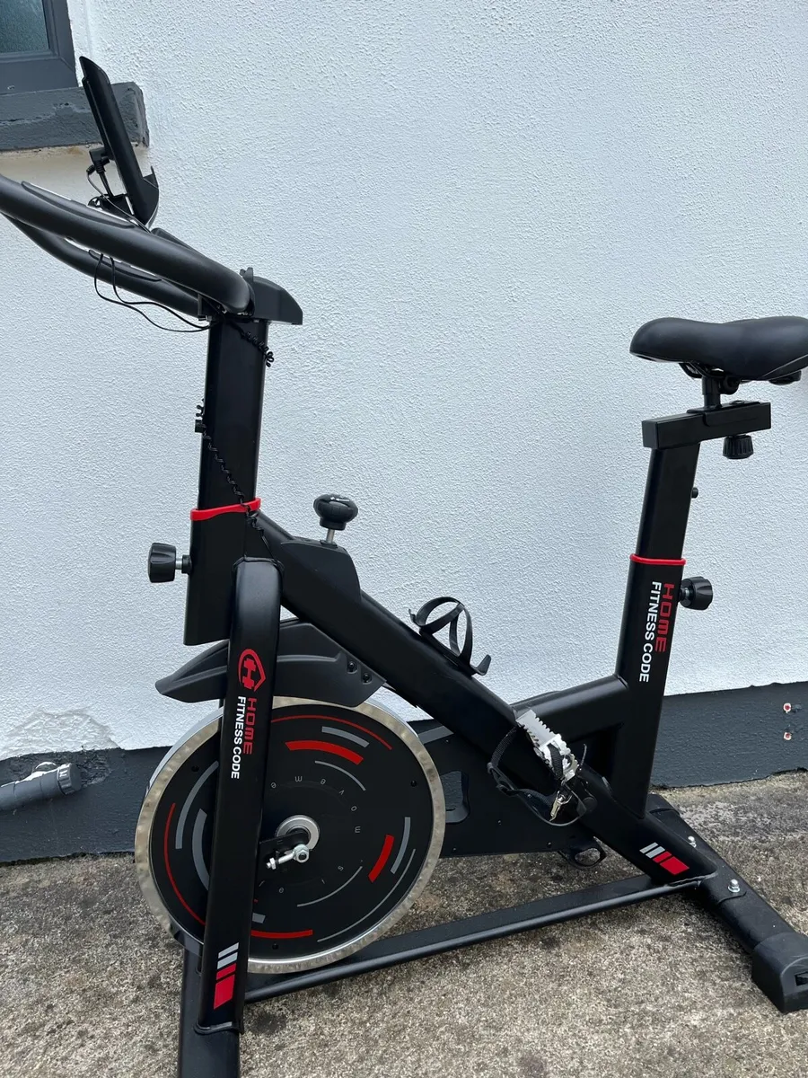 Exercise bike - Image 2