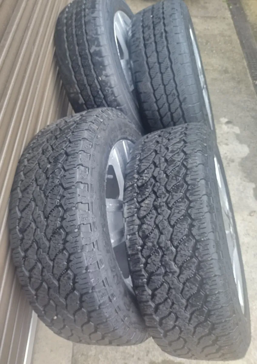 VW T6.1,T6,T5 Trans Genuine 17"Alloys - Image 2