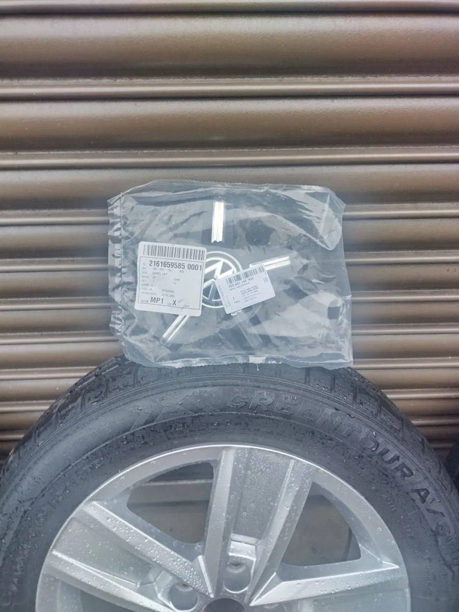 VW T6.1,T6,T5 Trans Genuine 17"Alloys - Image 3