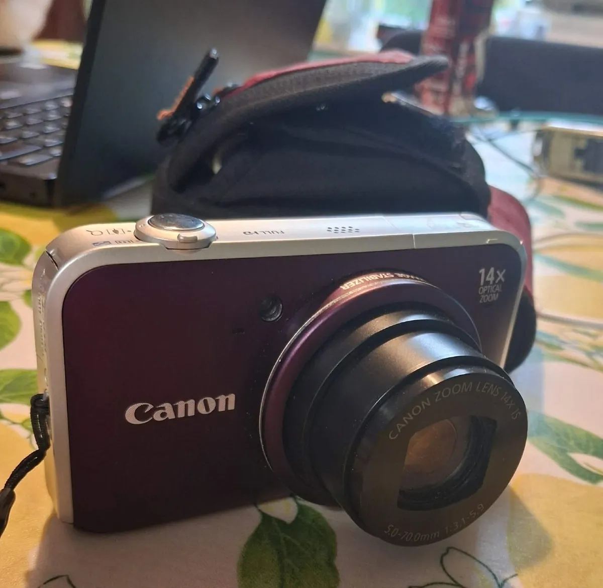 Canon Powershot camera - Image 1