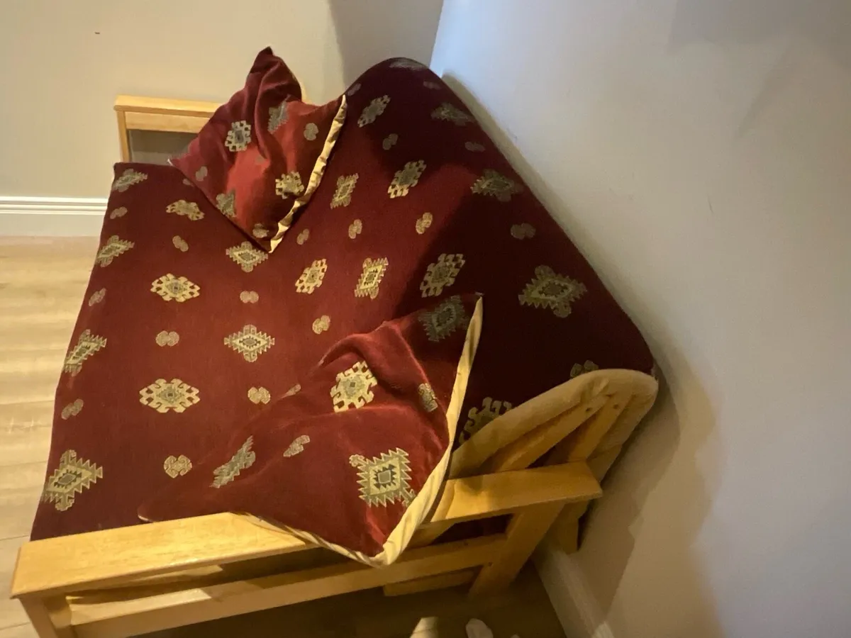 Futon - Image 2