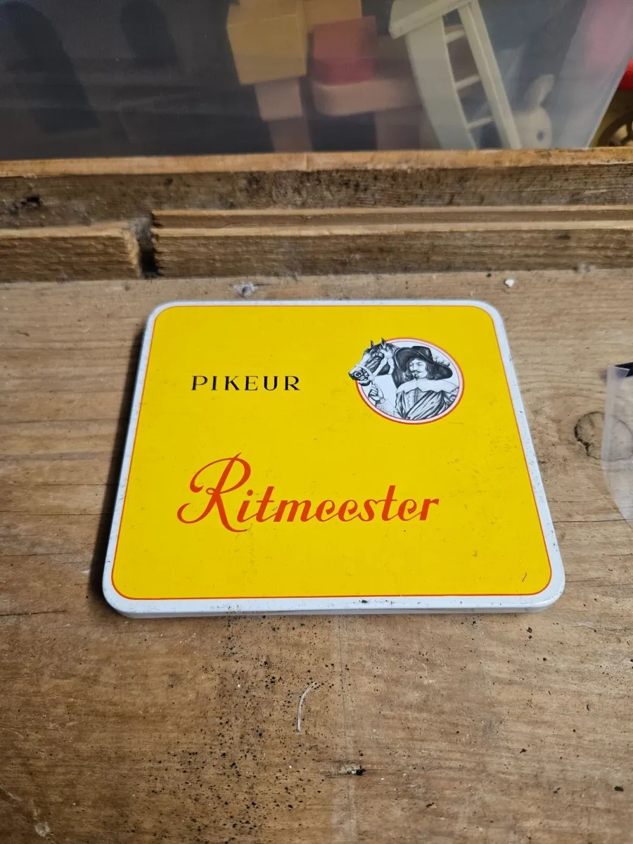 Vintage Ritmeester Tin