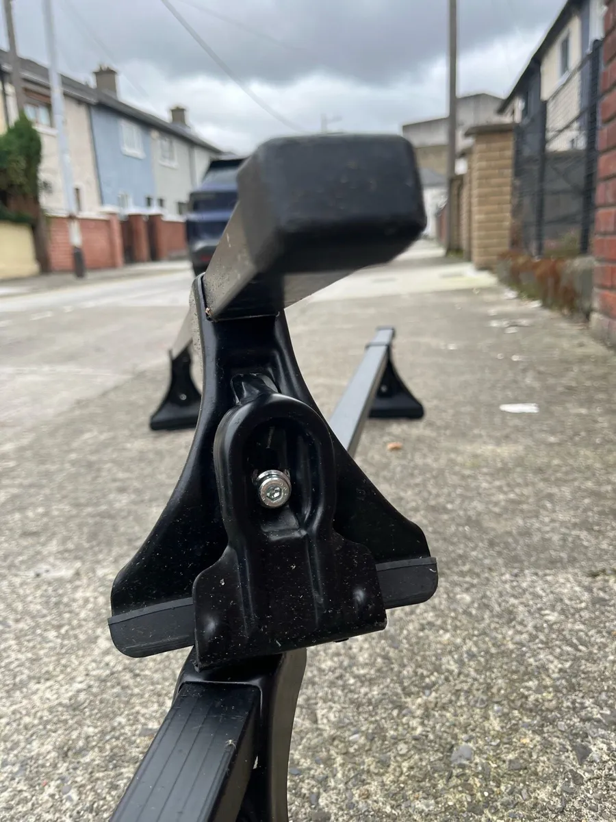 Car Roof rack/bars - Image 3